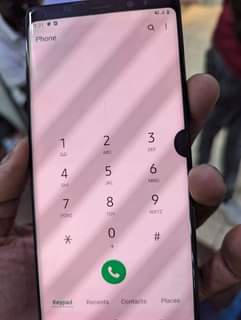 A picture of SAMSUNG NOTE 8 DOT