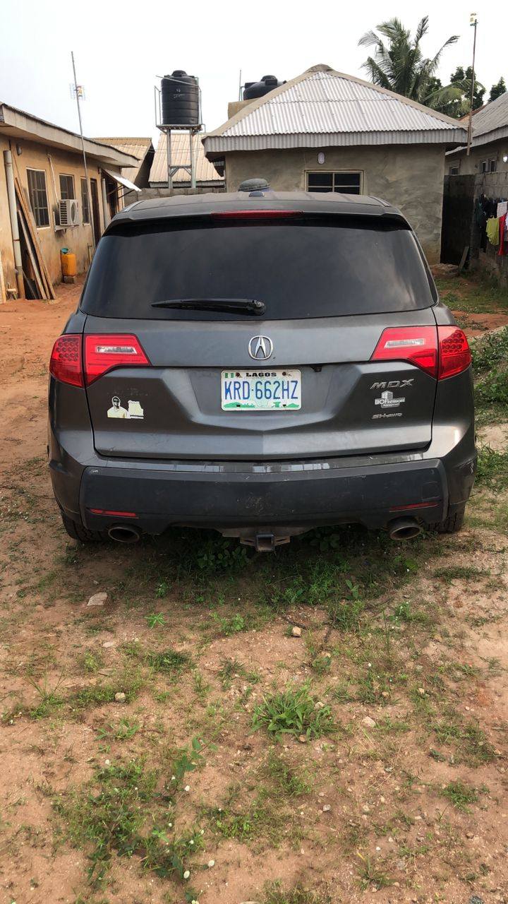 A picture of Acura MDX 2009