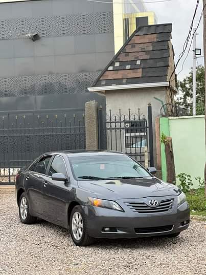A picture of VERY CLEAN TOYOTA CAMRY 2008 MODEL V6 ENGINE PRICE 6