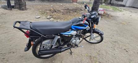 A picture of Chuma kali sana haina kipengele piga 0716353726