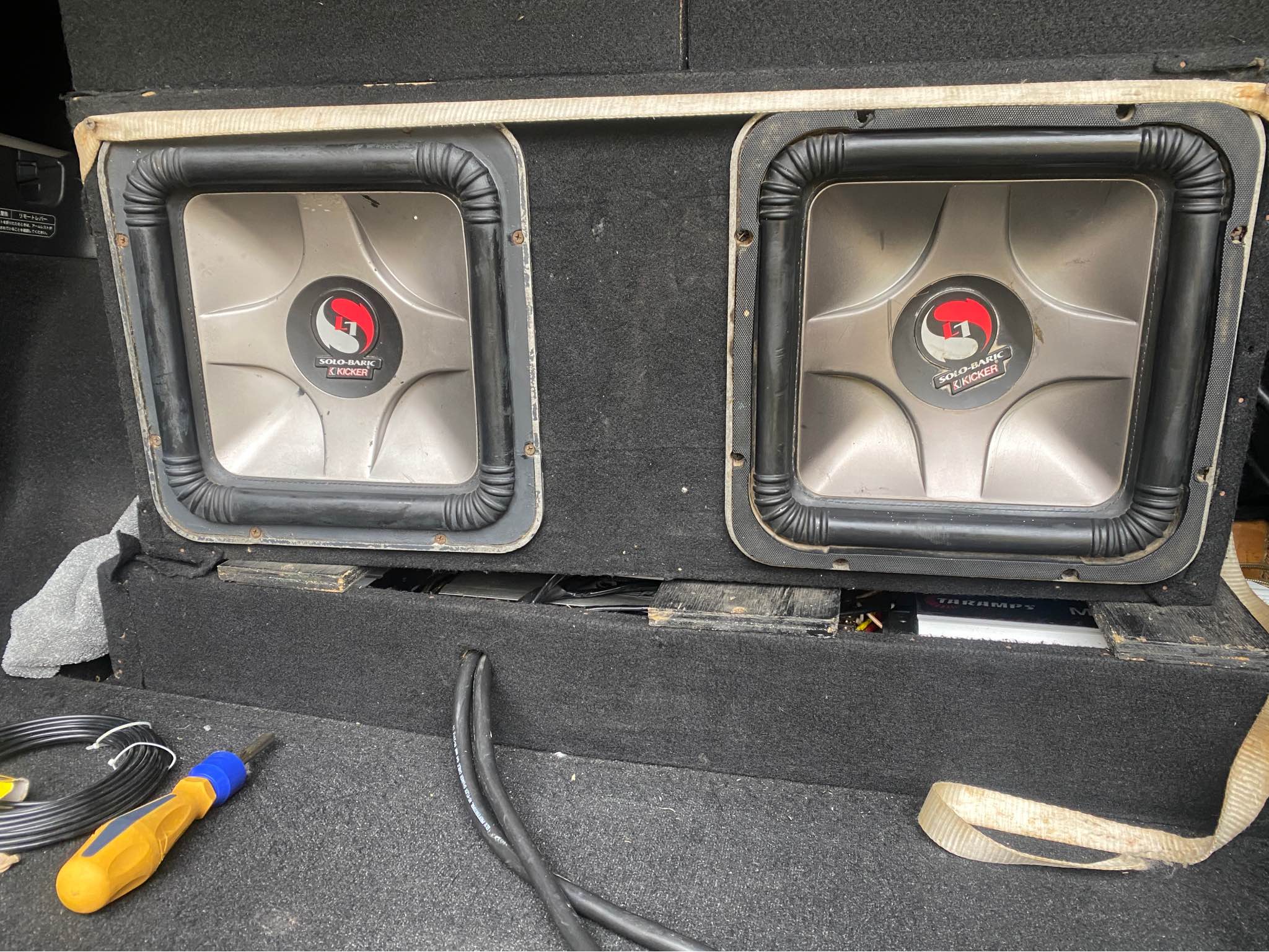 speakers