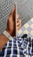 A picture of Iphone Xs max