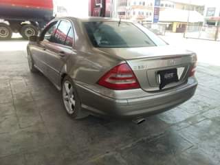 A picture of 2006 Mercedes Mercedes Benz