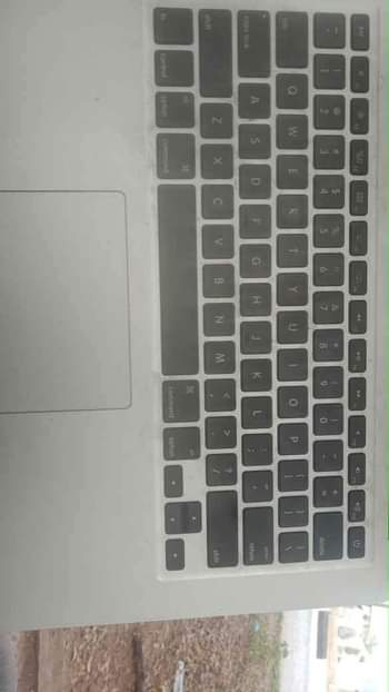 A picture of Macbook Air 2017