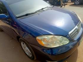 A picture of Distress distress here Belgian Ford Galaxy with everything good and