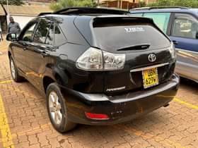 A picture of Harrier Kawundo 2008 Price 42Millions Now Now Good Condition Just