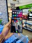 A picture of Samsung S22ultra 5G 30 DISCOUNT 1 800 000 Storage 512GB
