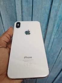 A picture of Iphone Xplain