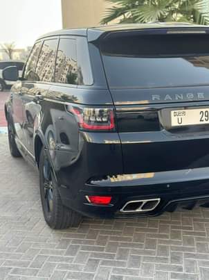 A picture of Range Rover 2014 model upgrade 2022 SVR kit 0555840220