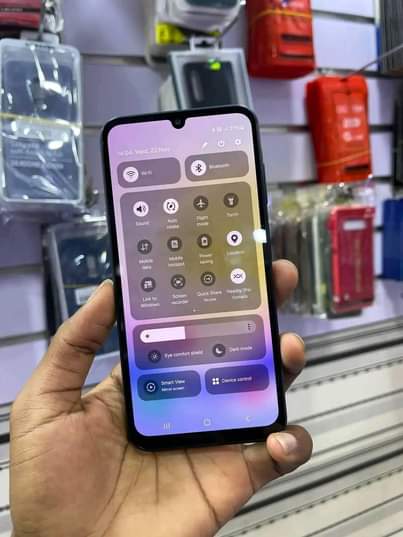 A picture of Samsung galaxy a25 5g on sale new