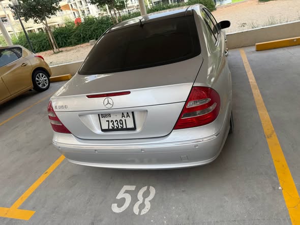 A picture of E 350 Benz 2006 whatsp only 0504277912