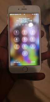 A picture of iPhone 6 64GB