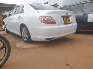 A picture of TOYOTA MARK X UBK PRICE 23 5M WDTUP 0755309449