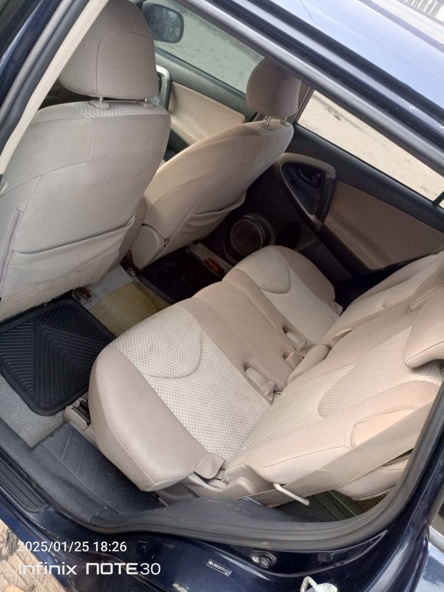 A picture of Tokunbo Rav4