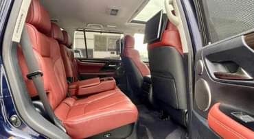 A picture of LX570 Toks 2017