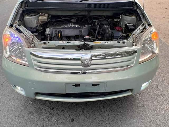 A picture of 9 8