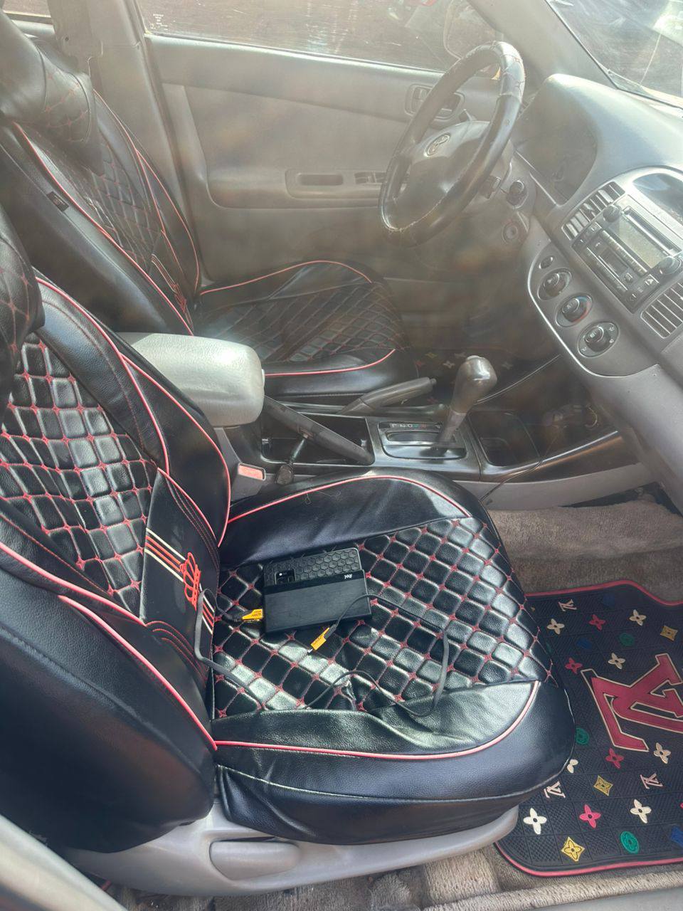A picture of Toyota Camry04