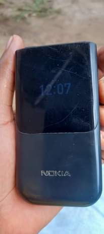 A picture of NOKIA 2720 og