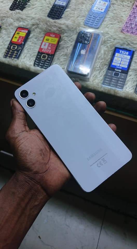 A picture of SAMSUNG GALAXY A05