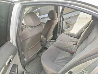 A picture of Distress sharp 08 Honda Civic irobot
