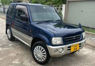 used mitsubishi pajero