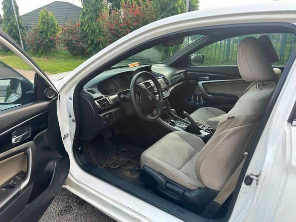 A picture of 2016 Honda Accord coupe 2016