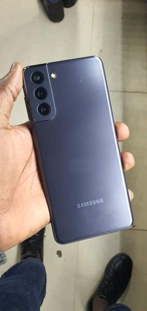 samsung s21