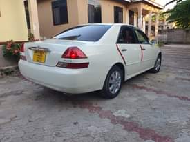 A picture of TOYOTA GRAND MARK II