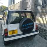 suzuki escudo