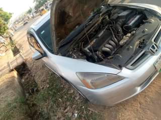 A picture of 2005 Honda Accord End of discussion 2005 2 5vl