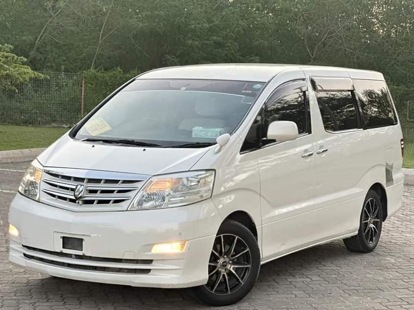 A picture of TOYOTA ALFARD