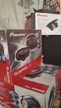 A picture of Pioneer Ts_A6995s car mid speakers