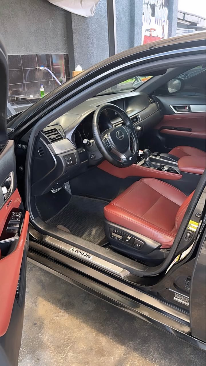 A picture of 2015 LEXUS GS350 F SPORT