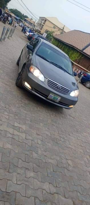 A picture of 2008 Toyota 08
