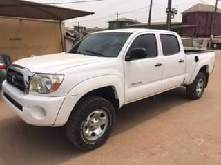 A picture of TOYOTA TACOMA 2007 MODEL