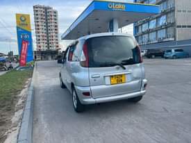 A picture of Toyota funcargo