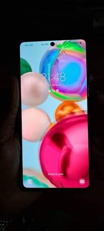 A picture of Quick sale Samsung galaxy a71 128gb