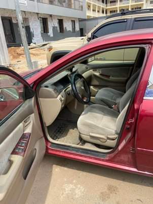 A picture of Toyota Corolla 2004