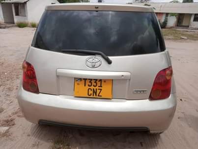 A picture of TOYOTA IST INAUZWA 4 4M 0743173980
