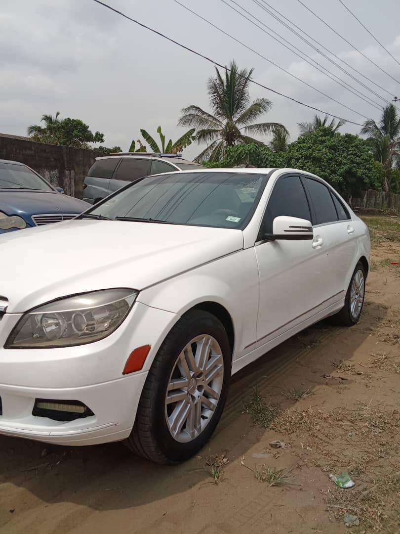 A picture of 2010 C300 4matic