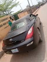 A picture of OWNER NEEDS MONEY Clean Reg 07 Toyota Solara sle convertible