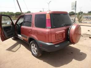 A picture of NEATLY USED HONDA CRV 2002 MODEL 4PLUGS EVERYTHING PERFECTLY WORKING