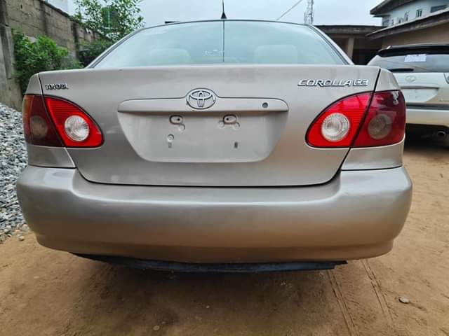 A picture of Neatly used Toyota Corolla 2006 LE untempered engine gear ac
