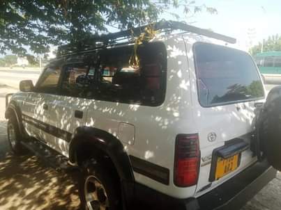 A picture of Toyota Land cruiser 1HDT