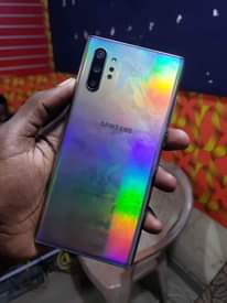A picture of Samsung Note 10 Ram 12 256GB Njoo Na 350k Nakupa