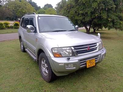 used mitsubishi pajero