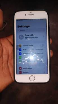 A picture of iPhone 6s gb16
