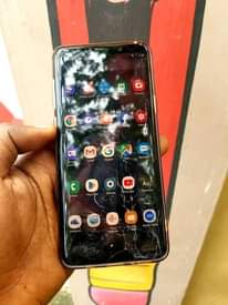A picture of SAMSUNG GALAXY S9 plus