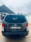 A picture of Nissan Pathfinder 2006