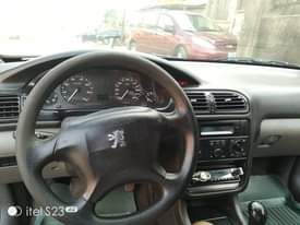 A picture of 2003 Peugeot 406
